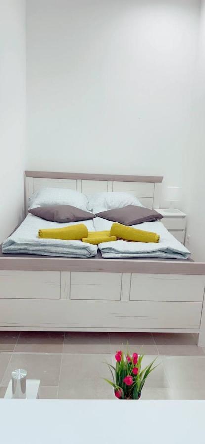 Queen Apartment 4P Wl Вена Экстерьер фото