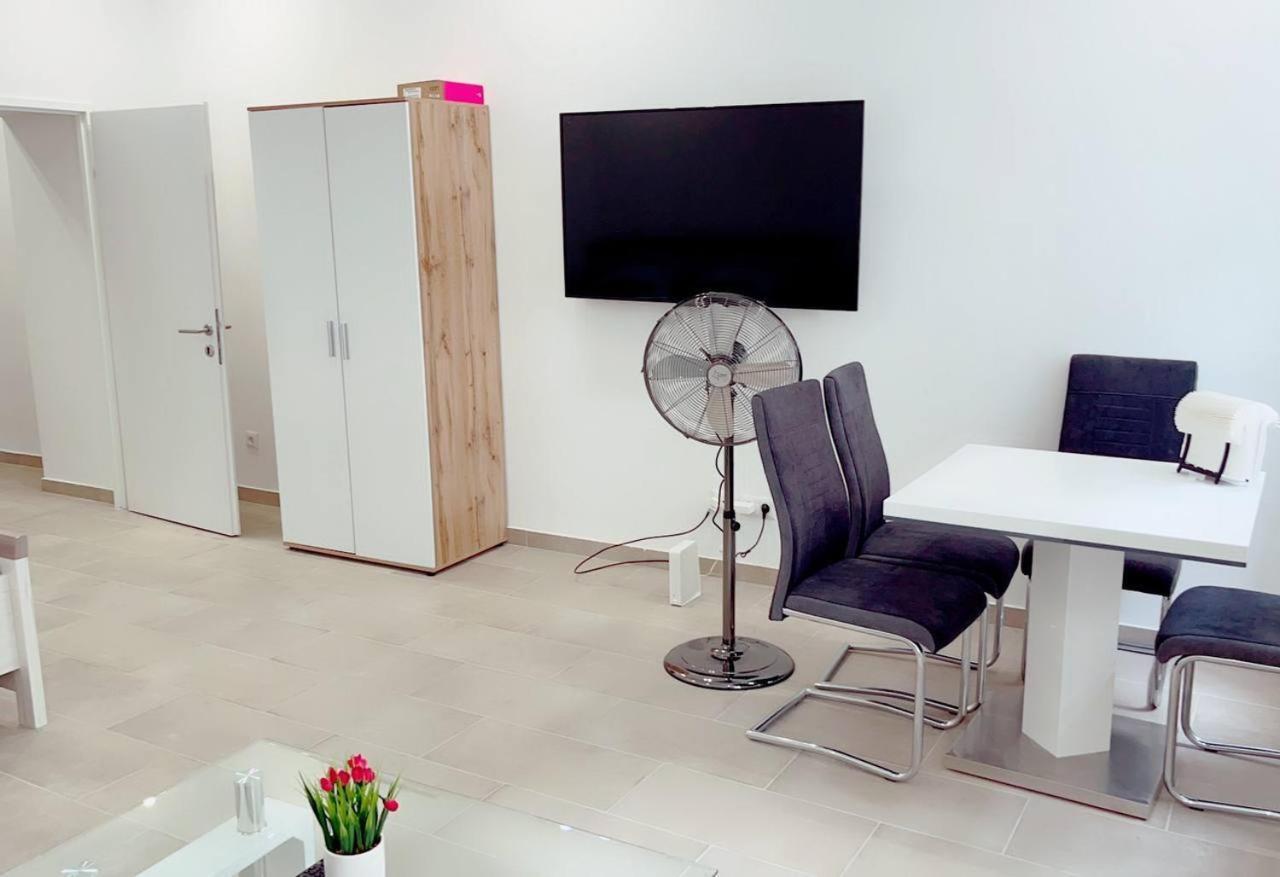 Queen Apartment 4P Wl Вена Экстерьер фото