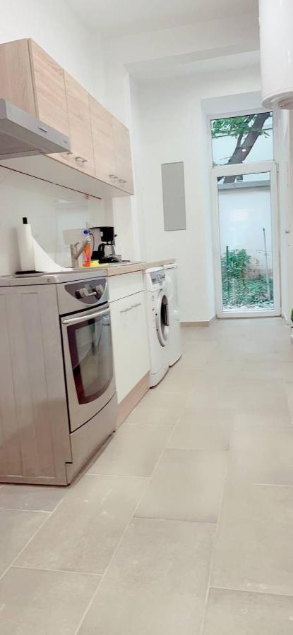 Queen Apartment 4P Wl Вена Экстерьер фото